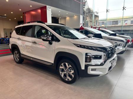 Mitsubishi Xpander Cross